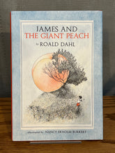 Load image into Gallery viewer, James and the Giant Peach, by Roald Dahl
