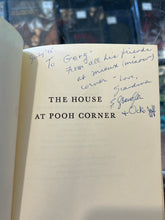 Load image into Gallery viewer, Winnie-The-Pooh, set of 3, 1961 Edition