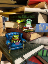 Load image into Gallery viewer, Bookstore Frog Painting Class