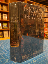 Load image into Gallery viewer, The Name of The Wind, by Patrick Rothfuss (First Edition)
