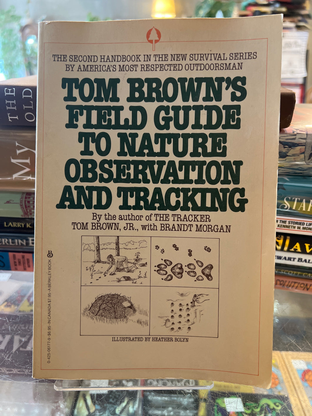 Tom Brown's Field Guide To Nature Observation and Tracking