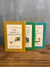 Load image into Gallery viewer, Winnie-The-Pooh, set of 3, 1961 Edition
