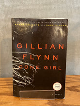 Load image into Gallery viewer, Gone Girl, by Gillian Flynn (Advance Readers Copy)
