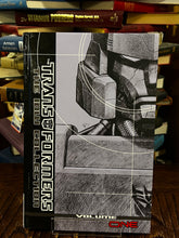 Load image into Gallery viewer, Transformers: the IDW Collection Volume 1
