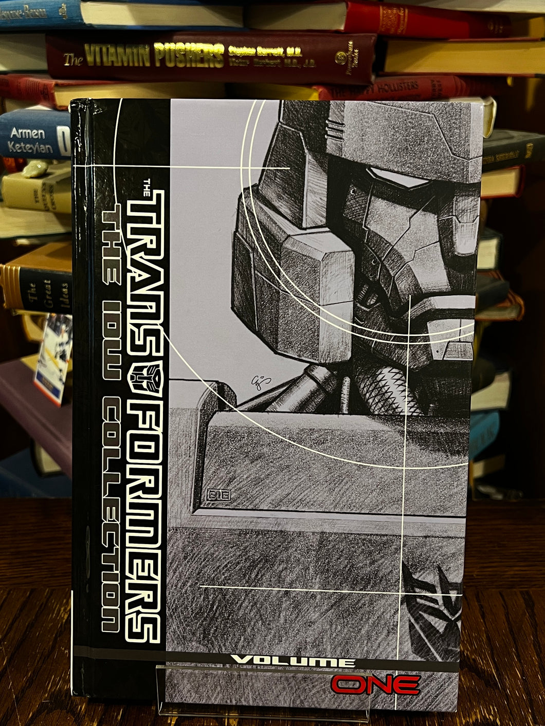 Transformers: the IDW Collection Volume 1
