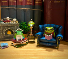 Load image into Gallery viewer, Bookstore Frog Painting Class
